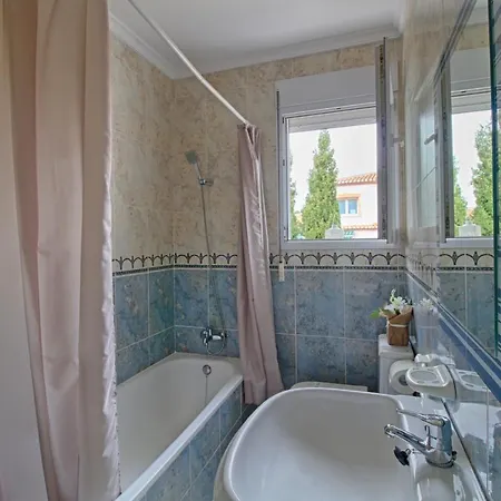 Garduix Villa *