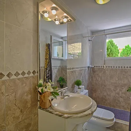 Garduix Villa *